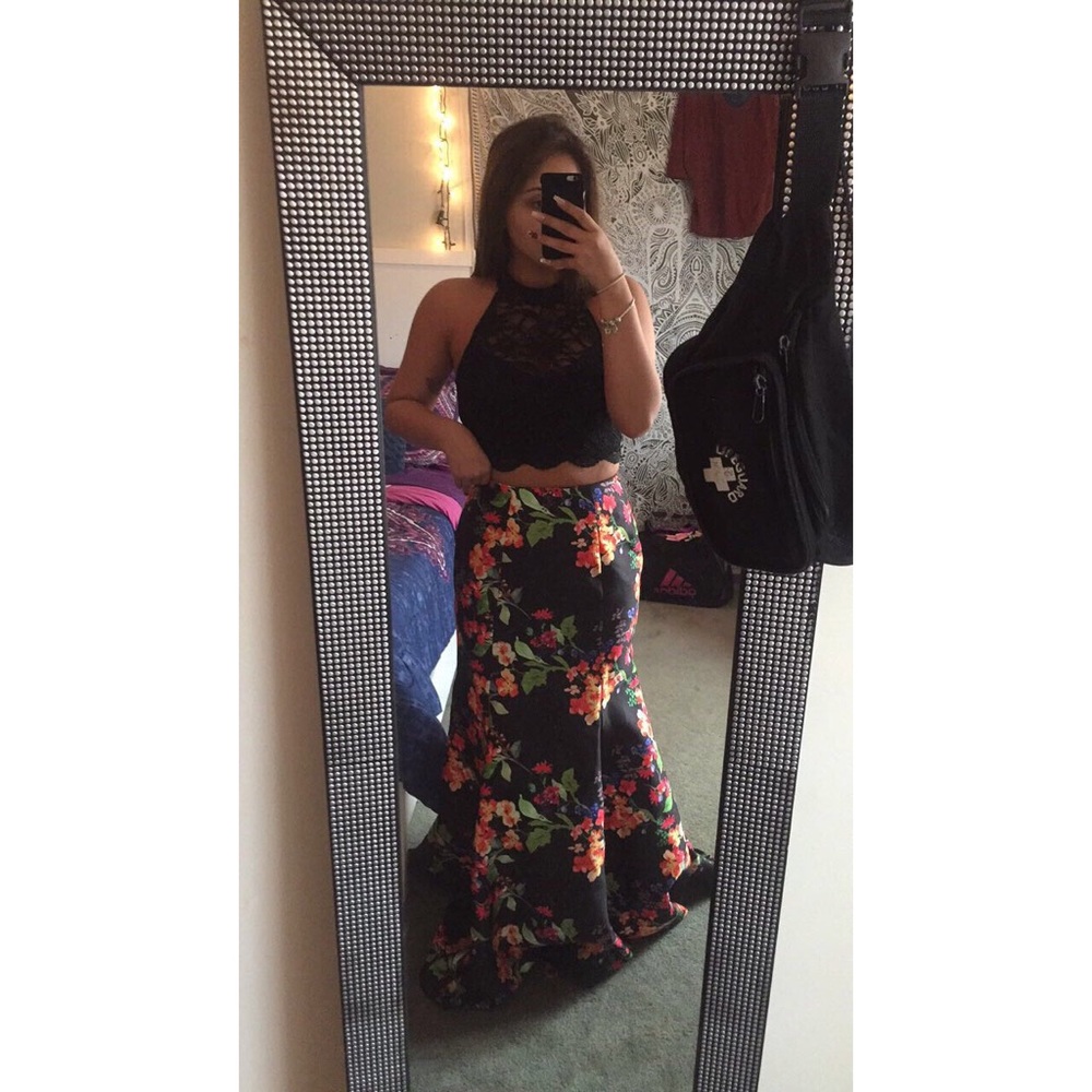 2 piece prom dress - Picture 3 of 4